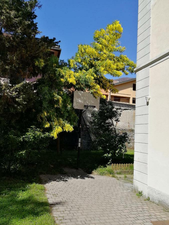 Villa Cardano Maccagno Close To Every Destination Buitenkant foto