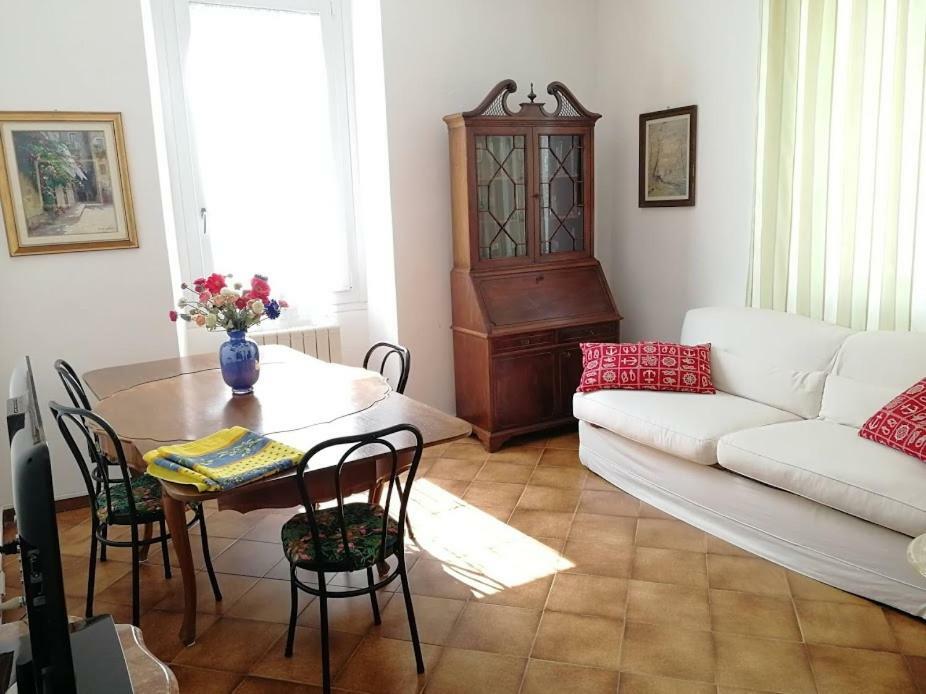 Villa Cardano Maccagno Close To Every Destination Buitenkant foto